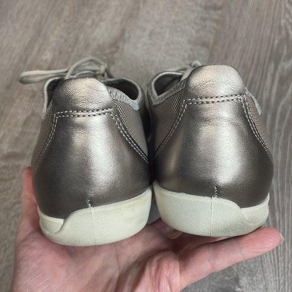 Ecco Bluma Summer Metallic Leather Mesh Lace Up Comfort Shoe Sneaker 10/10.5(41) - Picture 13 of 16